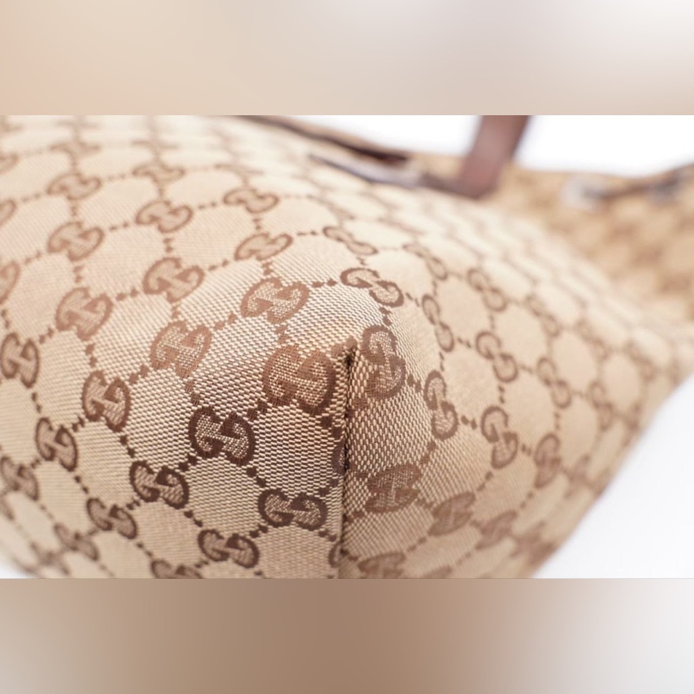 ⏰LAST CHANCE⏰ Gucci Beige/Brown GG Canvas And Leather Drawstring Tote - Picture 8 of 15